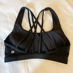 Lulu lemon. Free to be serene sports bra. Black. Size 6. EUC